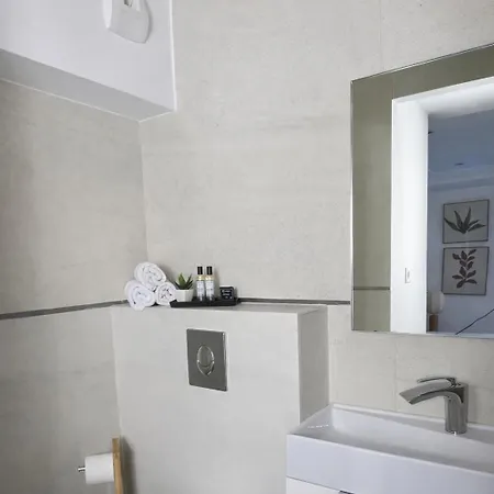Duplex T4 De Standing Les Pieds Dans L'eau - Vue Mer&jacuzzi Appartement