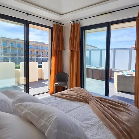 Duplex T4 De Standing Les Pieds Dans L'eau - Vue & Jacuzzi *