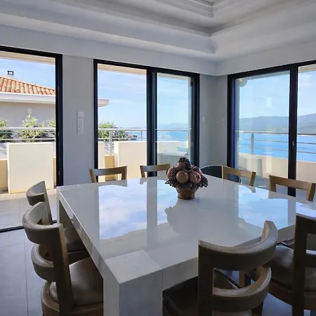Duplex T4 De Standing Les Pieds Dans L'eau - Vue & Jacuzzi Propriano