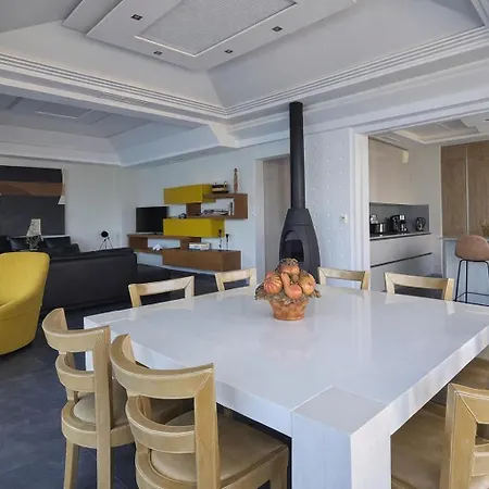 Duplex T4 De Standing Les Pieds Dans L'eau - Vue Mer&jacuzzi